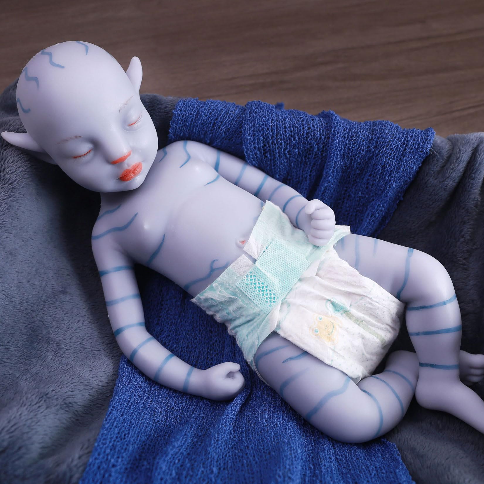 46cm Full Silicone Reborn Baby Doll Blue Avatar Silicone Baby Doll Looks Real Baby Doll (Girl)